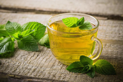 There are eight advantages to drinking peppermint tea every day